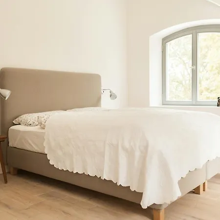 Holiday home In Manor House On Ruegen Poseritz