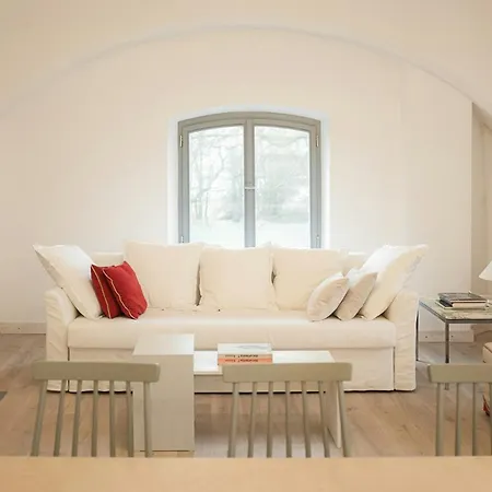 In Manor House On Ruegen Hébergement de vacances